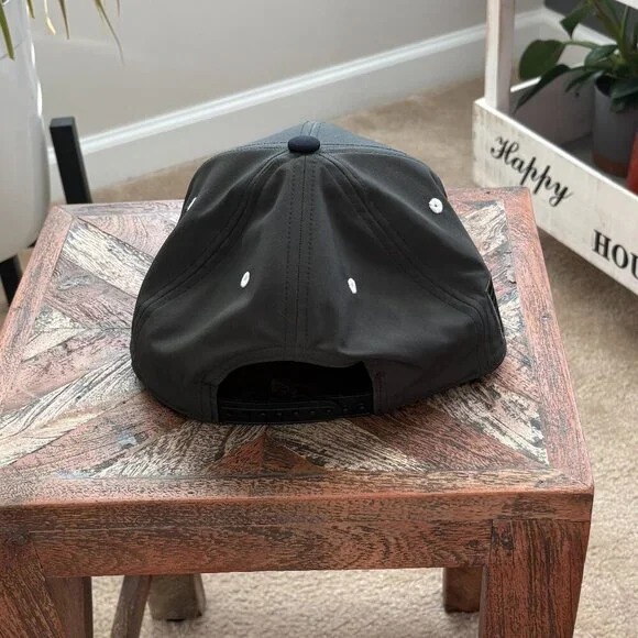 Bongo Tampa Bay Lightning Hockey Ball Cap and XL T-Shirt - Picture 7 of 10